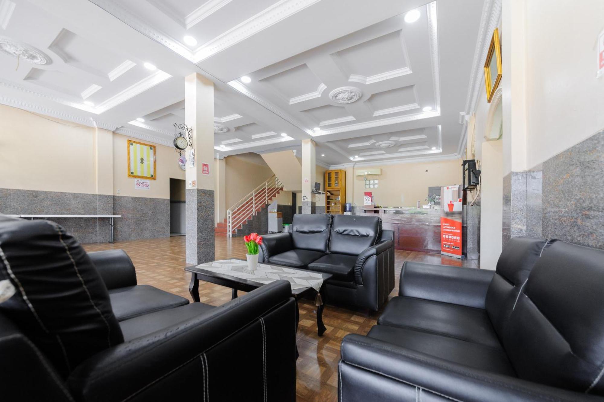 Hotel Reddoorz Syariah At Florensa Banda Aceh